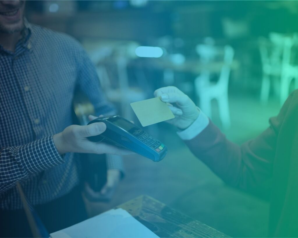 Pasarela de pagos en Colombia: lo que debes saber antes de integrarla en tu negocio